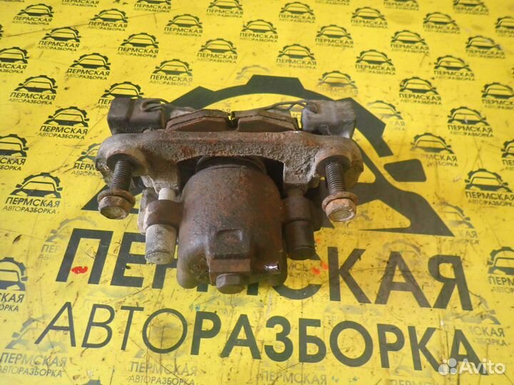 Суппорт передний левый Chrysler Sebring 2