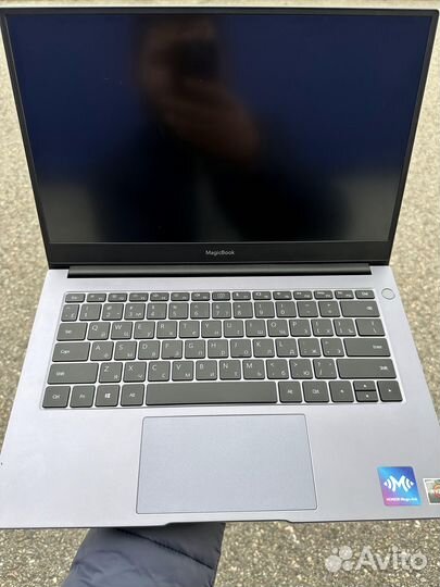 Honor MagicBook 14 R5/8/256