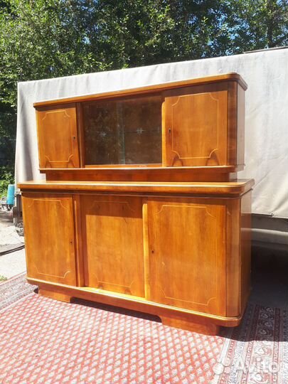 Антикварный буфет