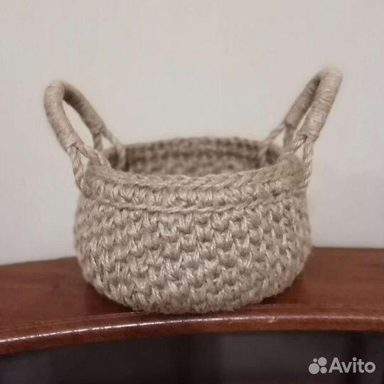 Корзинка из джута