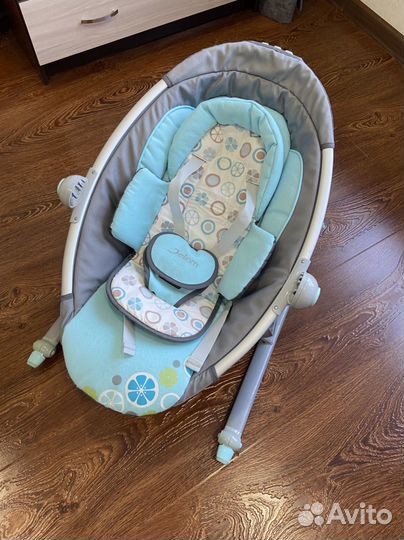 Шезлонг детский