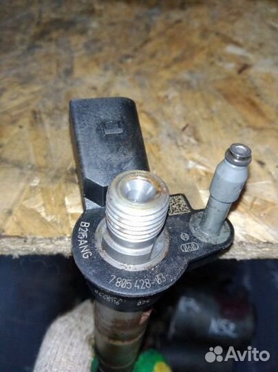 Форсунка топливная Bmw 320D E90 N47