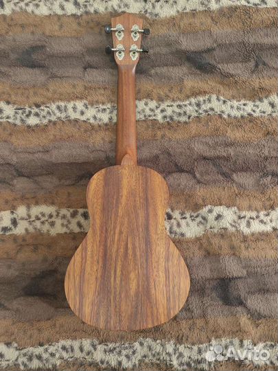 Укулеле flight nuc 200