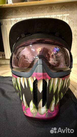 Шлем горнолыжный