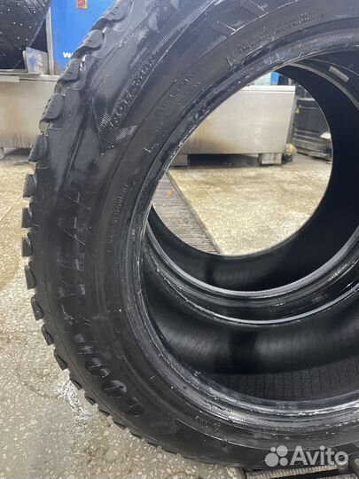 Goodyear UltraGrip 255/55 R18