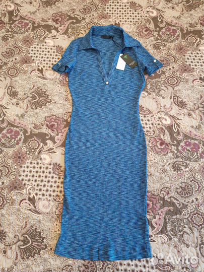 Платье guess 44-46