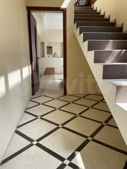 Дом 220 м² на участке 2,1 сот.