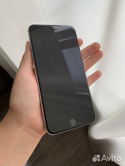 Телефон iPhone 6s Plus