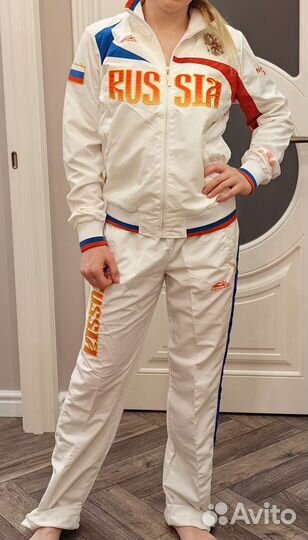 Парадный спортивный костюм тройка