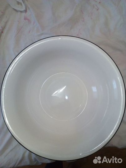 Таз эмалированный