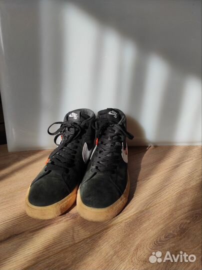 Кроссовки Nike SB Zoom Blazer Mid ISO