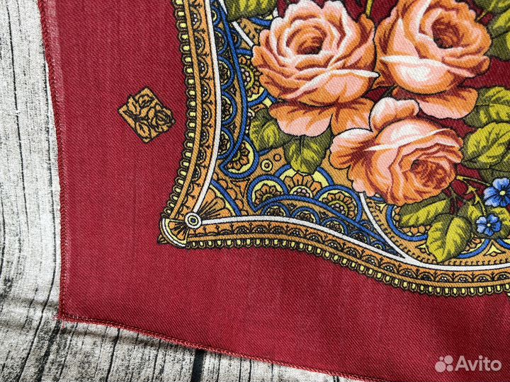 Платок павловопосадский