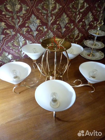 Люстра потолочная