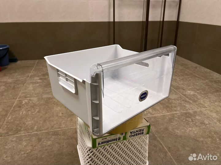 Ящики для холодильника Whirpool