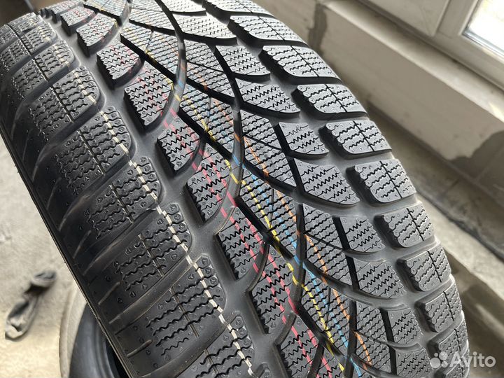Dunlop SP Winter Sport 3D 255/45 R20