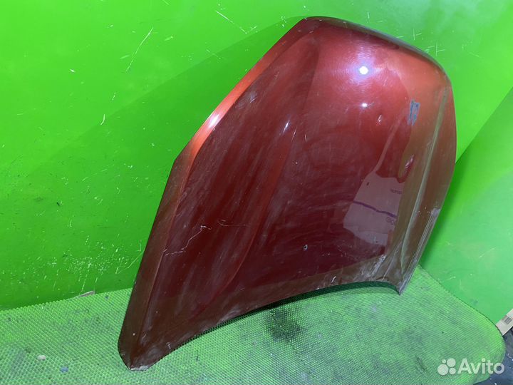 Капот Lаda Vesta