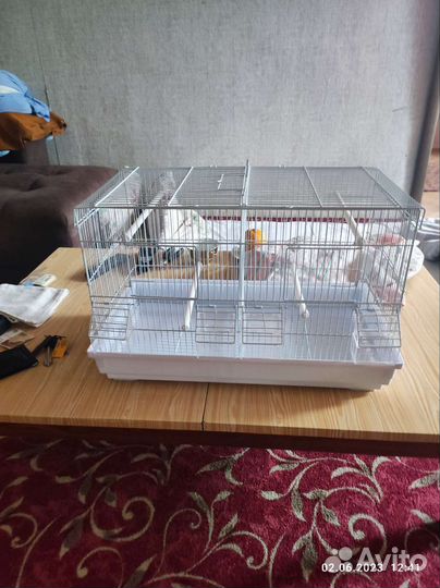 Большая клетка для птиц