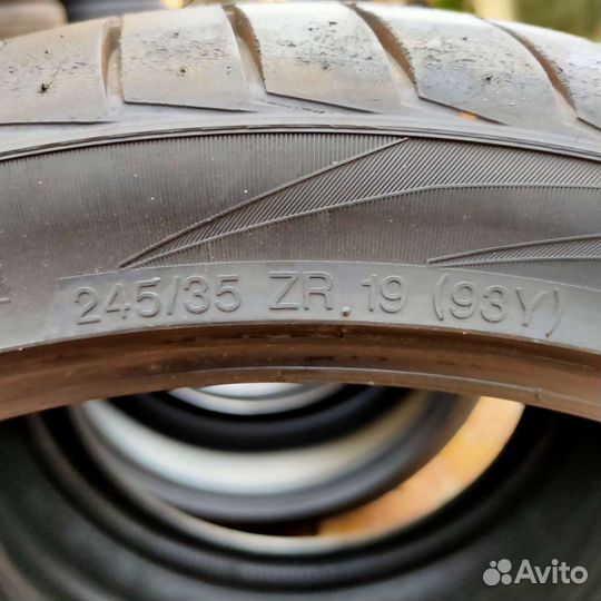 Vredestein Ultrac Vorti 245/35 R19 93Y