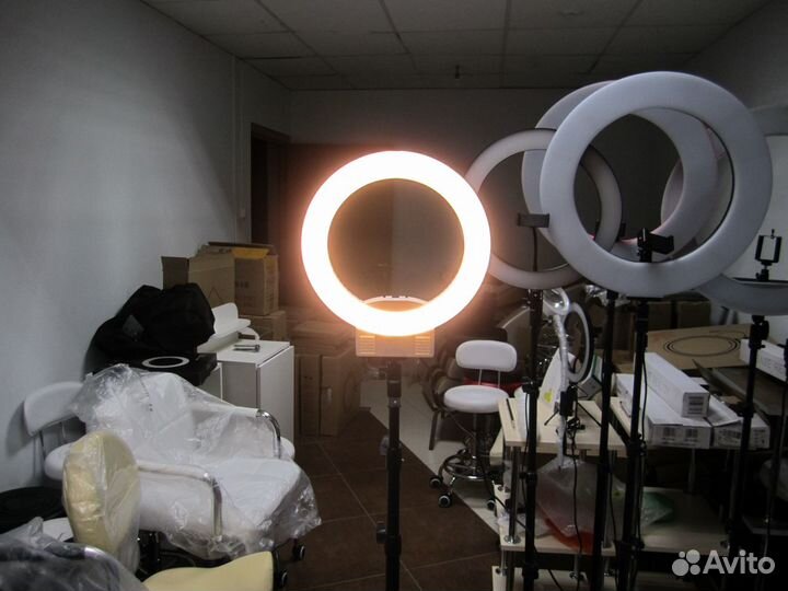 Кольцевая лампа