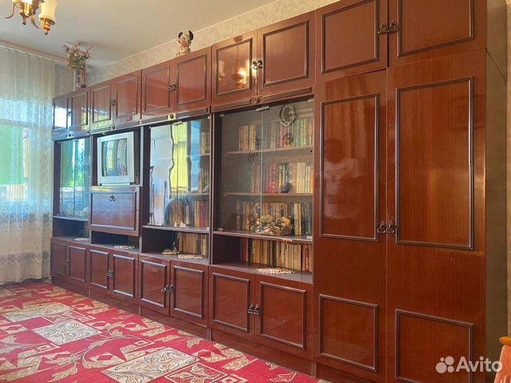 Стенка в гостиную бу