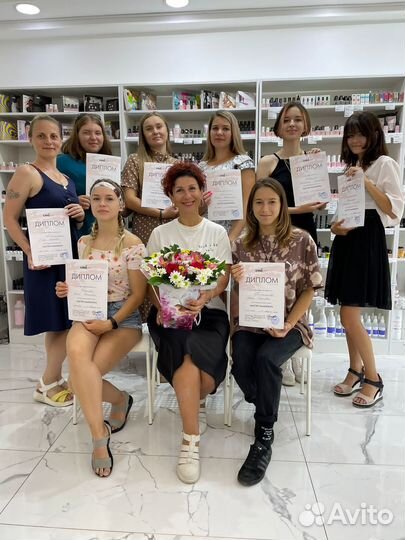 Курсы маникюра EMi