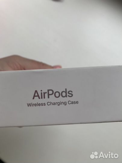 Беспроводные наушники apple Airpods 2. Оригинал