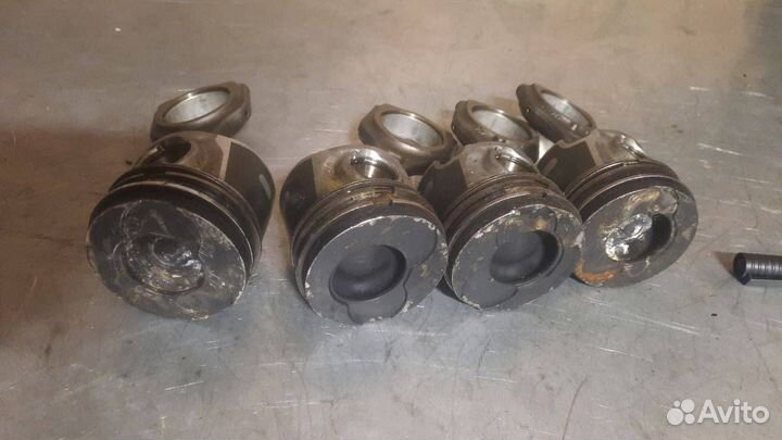 Поршень шатун Ford Fiesta 5 2006