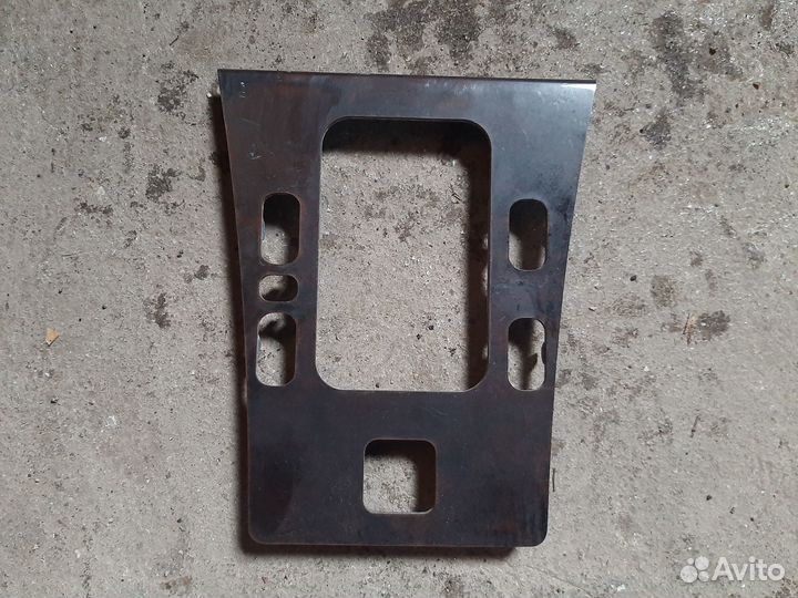 Решетка mercedes 210 2.9 тди 1998год доресталинг