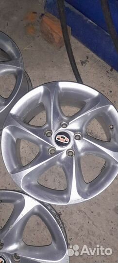 Продам диски