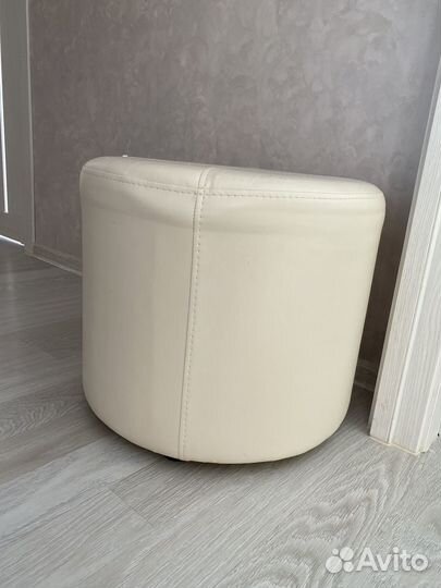 Банкетка пуфик