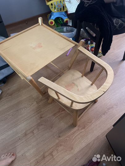 Детский стол и стул