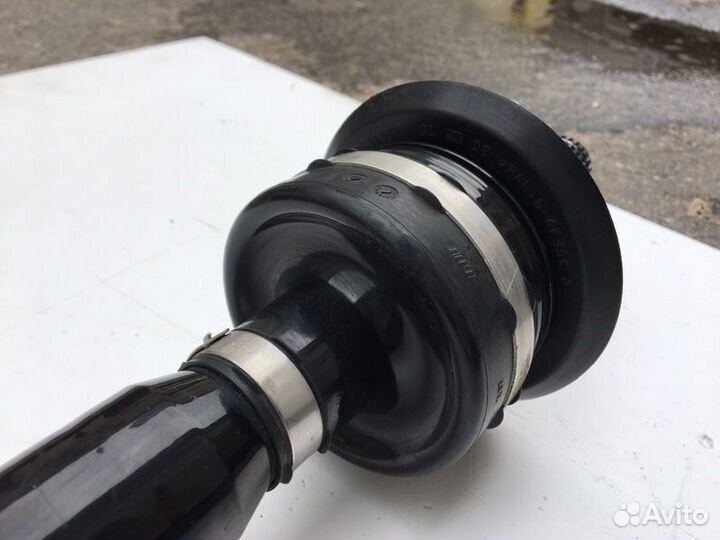 Приводной вал (привод) задний левый Bmw 6 G32 G12