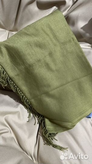 Женские шарфы и платки