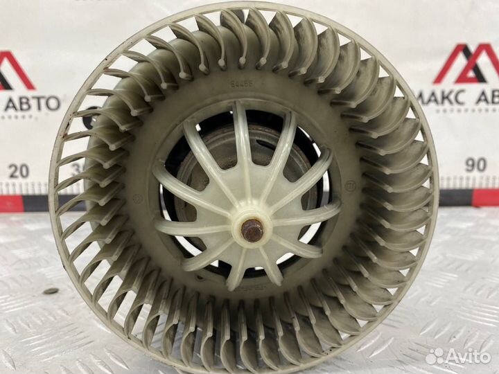 Б/У мотор печки (моторчик отопителя,вентилятор)