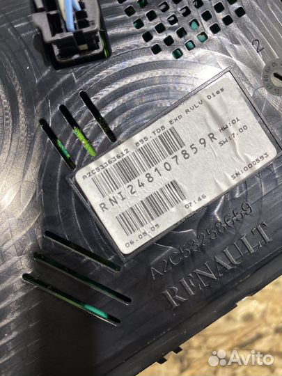 Панель приборов Рено Меган 3