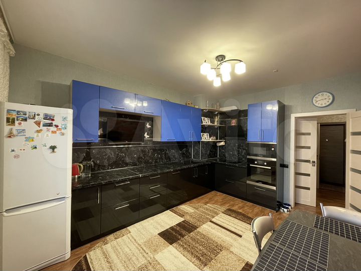 2-к. квартира, 86,4 м², 1/9 эт.