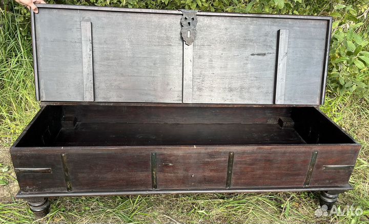 Сундук стол старинный красное дерево