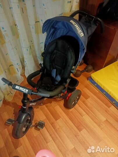 Детский трехколесный велосипед бу