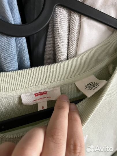 Свитшот levis