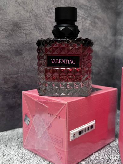 Парфюм valentino donna born IN roma