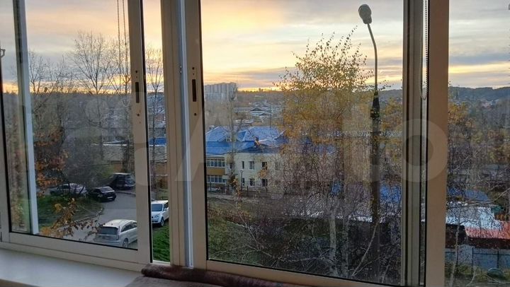 3-к. квартира, 58 м², 3/5 эт.