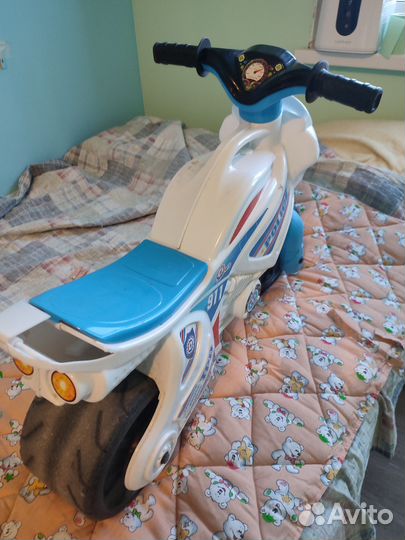 Детский мотоцикл беговел