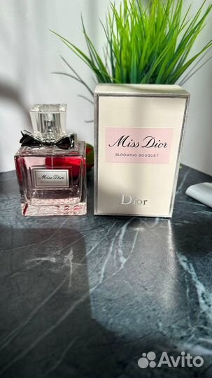 Dior Miss Dior Blooming Bouquet 100мл открытые