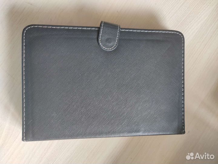 Чехол для планшета с клавиатурой