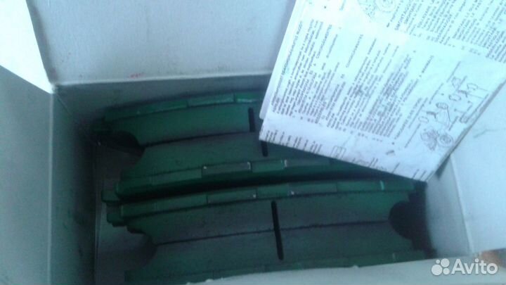 Колодки тормозные передние Тойота Аурис / Корола