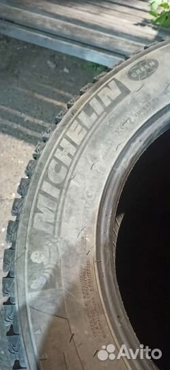 Michelin Latitude X-Ice 225/65 R17 102T
