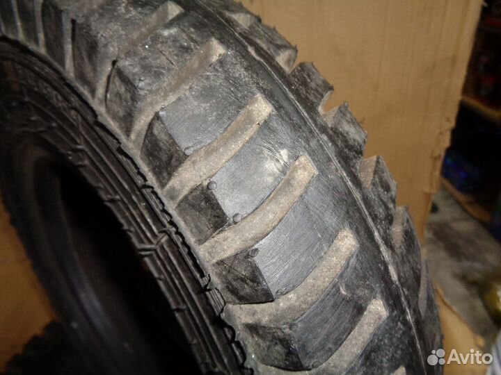 Шины на вилочный погрузчик 4.00-8