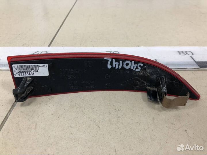 Отражатель в бампер задний левый Renault Logan 2 2