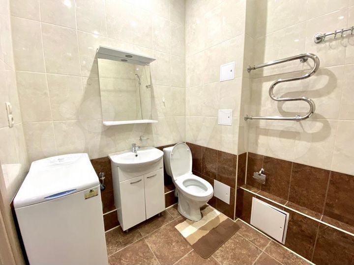 2-к. квартира, 76 м², 6/10 эт.