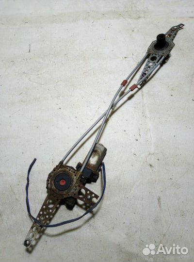 Моторчик стеклоподъемника передний левый